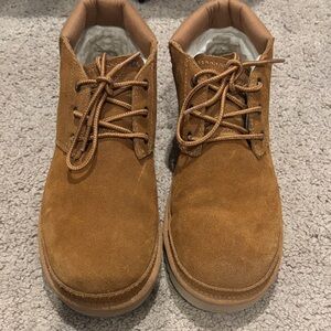 NWOT UGG Brown Suede Ankle Boots
